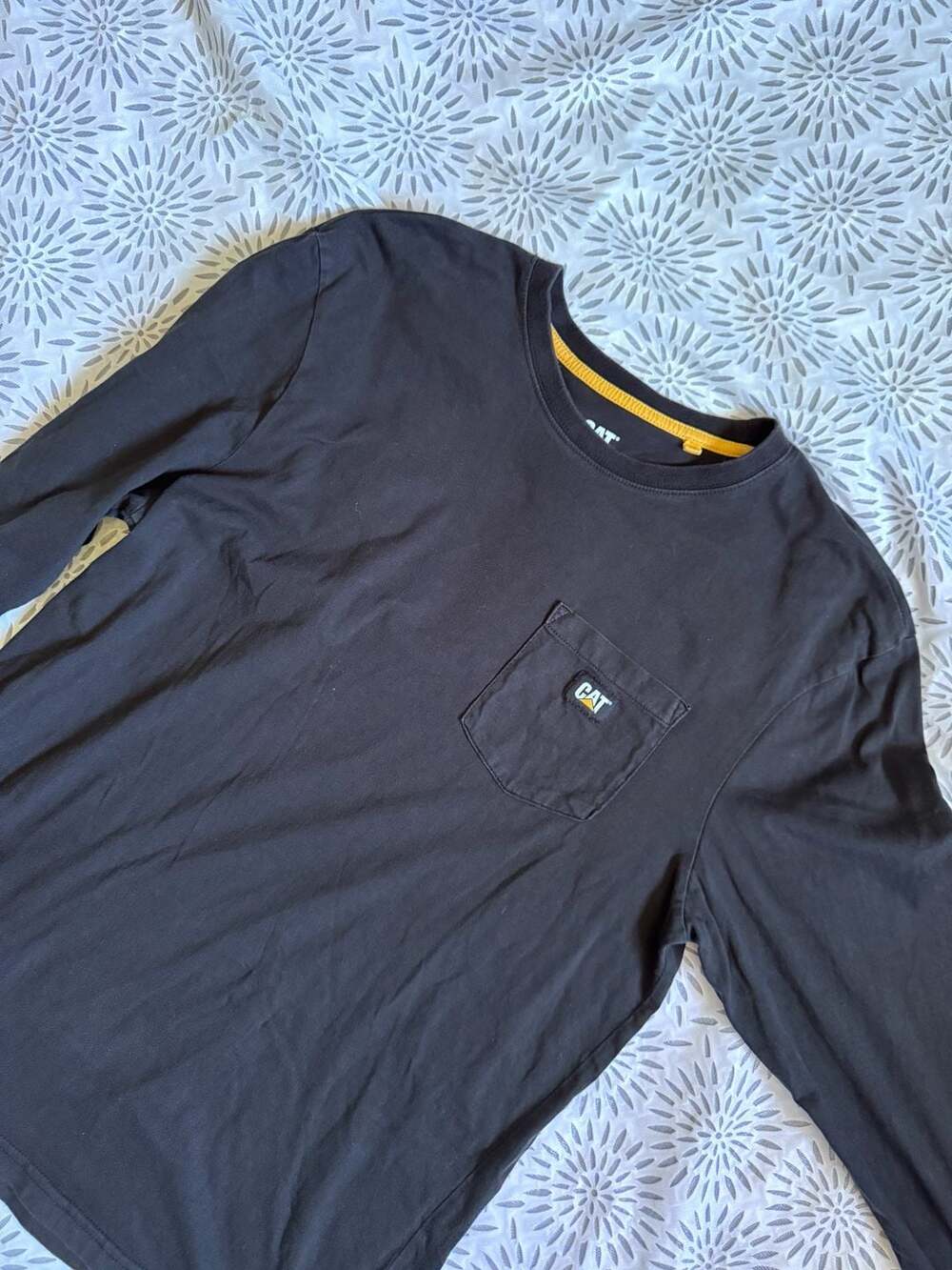 Caterpillar CAT Men's Long Sleeve Black Pocket T-Shirt Men’s M